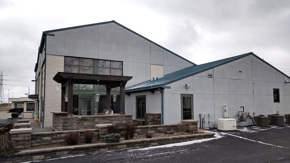 Retail For Sale: 37033 Vine St, Willoughby, OH 44094